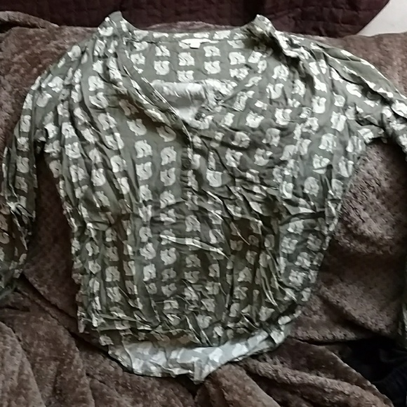 Foxy high-low shirt - Picture 4 of 6